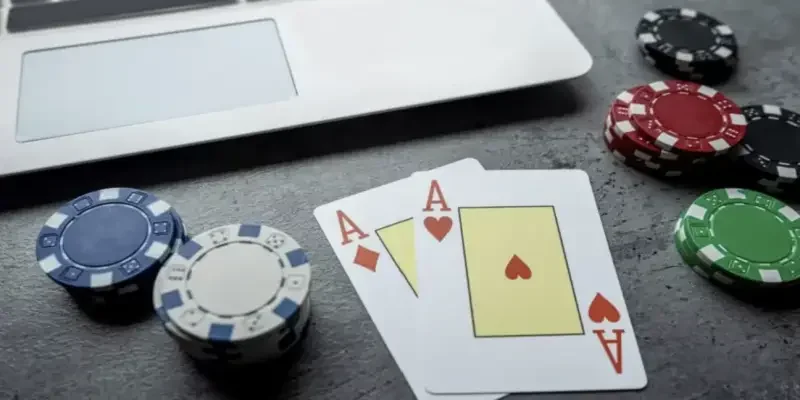 Game Bài Poker Hitclub: Nghệ Thuật Bluff Tâm Lý Đỉnh Cao Những sai lầm chí mạng cần phải tuyệt đối tránh
